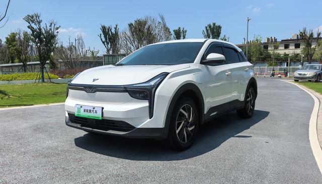 Nezha U 2021 Pro 400 Cruise Edition