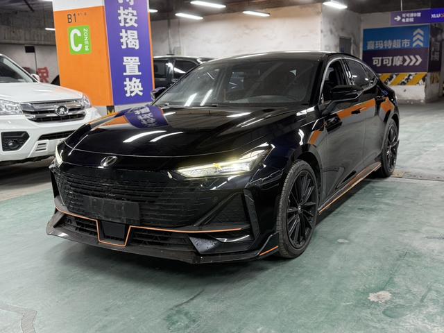 Chang'an UNI-V 2022 1.5T Premium