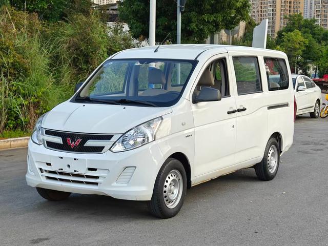 Wuling Rongguang V 2020 1.5L Standard National VI LAR