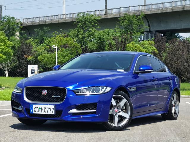 Jaguar XE 2018 2.0T 300PS four-wheel drive R-Sport sports edition