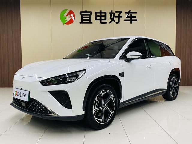 Nezha L 2024 Extended Range Version 220 flash Charging Version