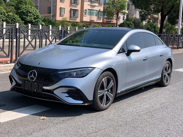Mercedes-Benz EQE 2022 EQE 350 Luxury Edition