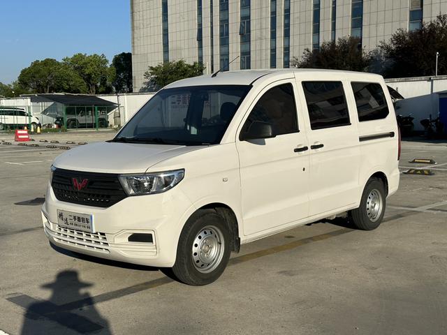 Wuling Hongguang V 2021 facelift 1.5L Manual Jinxiang Version