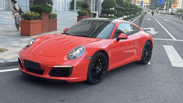 Porsche 911 2016 Carrera 3.0T