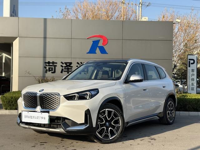 BMW iX1 2023 xDrive30L X Design Package