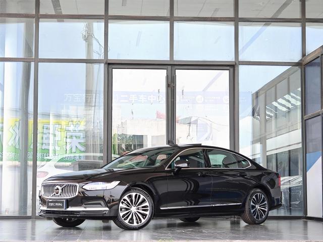 Volvo S90 2024 B5 Intelligent Luxury Edition