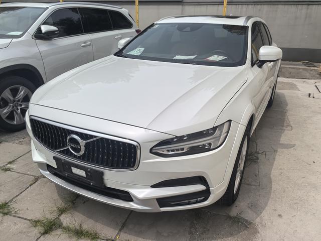 Volvo V90 2018 Cross Country T5 AWD Volvo Ocean Race
