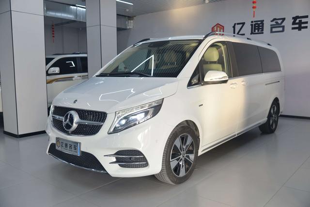 Mercedes-Benz V-Class 2022 V 260 L Long Wheelbase Luxury