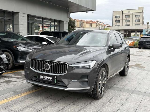 Volvo XC60 PHEV 2022 T8 four-wheel drive Zhiyuan Deluxe Edition