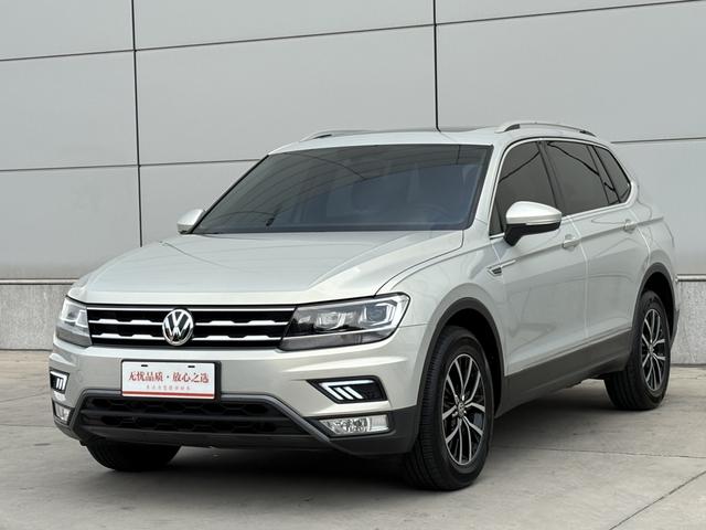Touganda L 2018 330TSI Automatic 2WD Luxury Edition