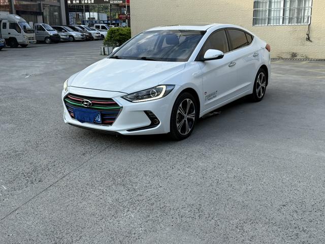 Leading the 2018 model 1.4T dual clutch dazzling*dynamic type