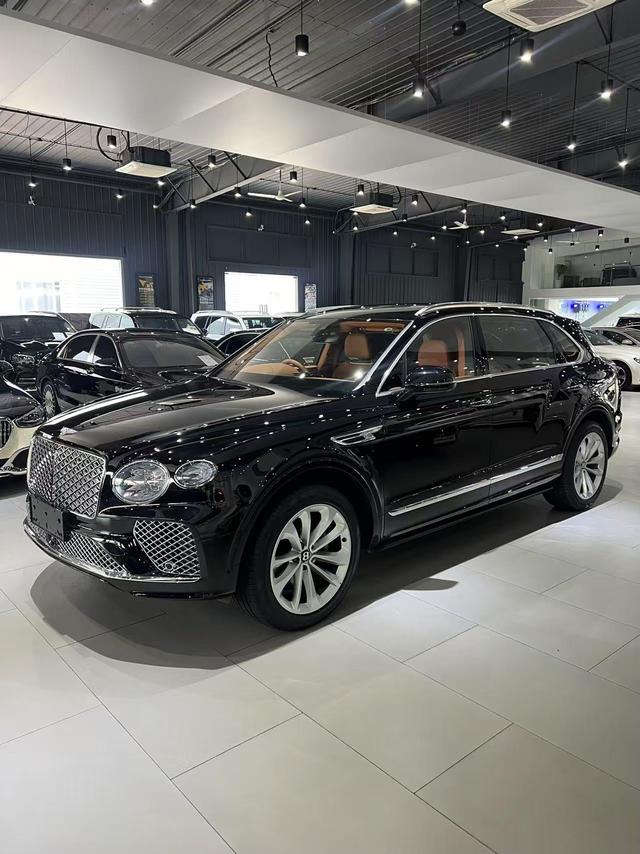 TIMOTO 2024 4.0T V8 Long Wheelbase Edition