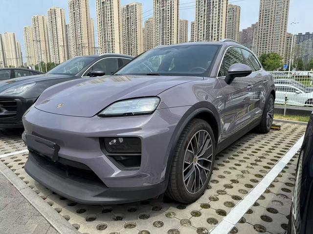 Macan EV 2024 Macan 4