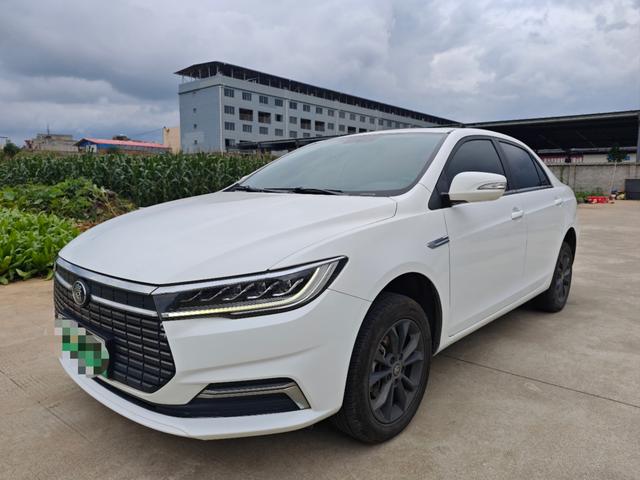 Qin EV 2021 Travel Edition