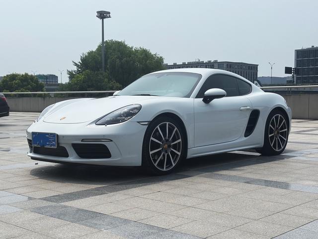 Porsche 718 2023 Cayman 2.0T