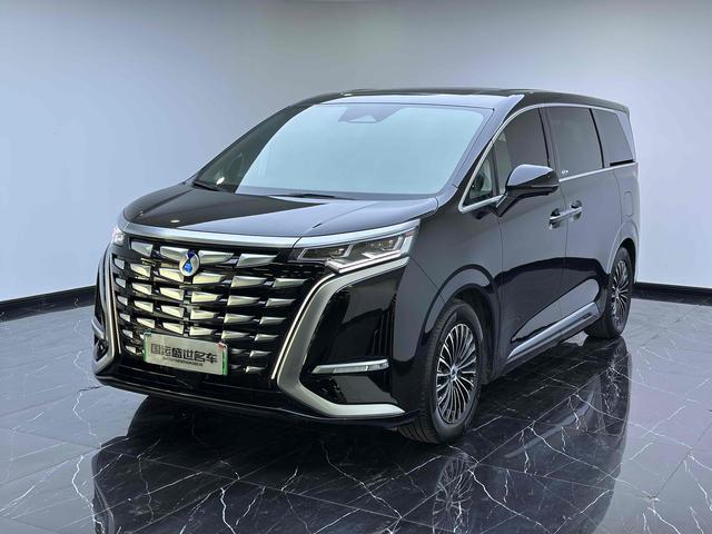 Denza D9 DM 2022 970 four-wheel drive flagship model