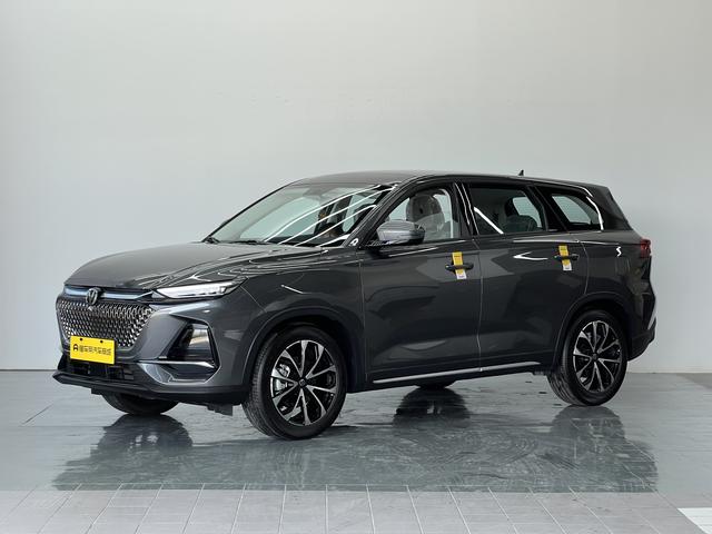 Changan X7 PLUS 2024 1.5T DCT Premium 7-seater