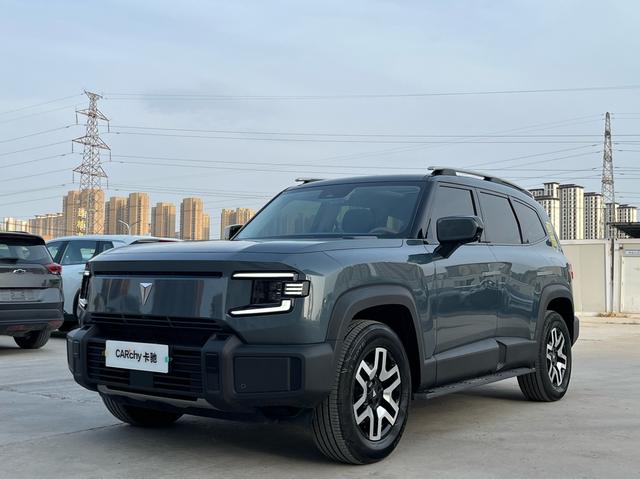 Dark blue G318 2024 four-wheel drive comfort edition