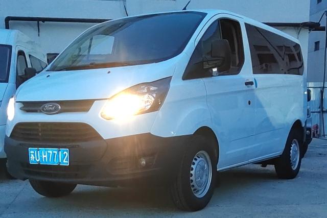 Transit 2019 2.0T Diesel Utility Commercial Vehicle Short Axle Low Roof 6 Seat National V