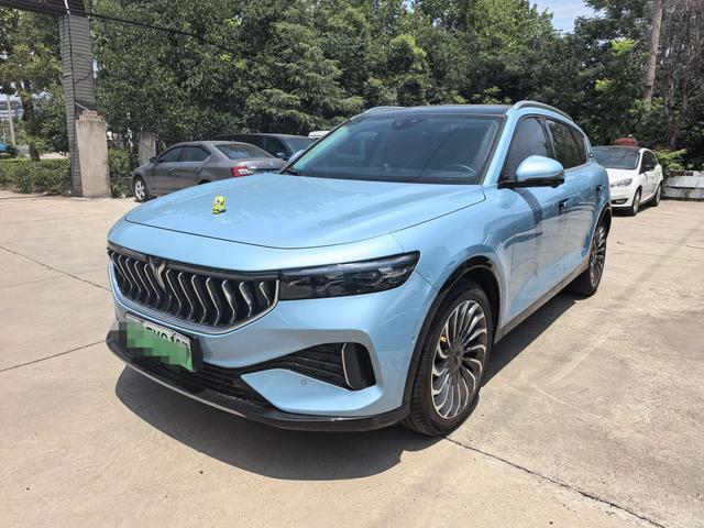 Arcturus FREE 2021 4WD Standard Extended Range Exclusive Luxury Package