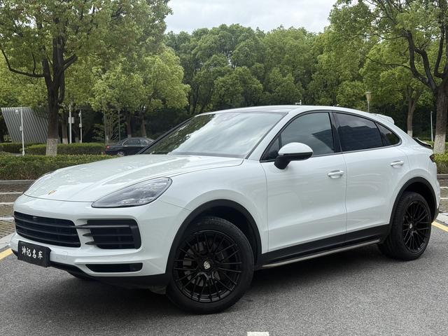 Cayenne Coupé 2020 Cayenne S Coupé 2.9T
