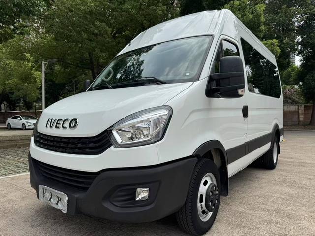 IVECO OCEAN 2021 2.0T MANUAL SUPER RAY LONG AXLE SHORT OVERHANG HIGH ROOF SIDE SLIDING DOOR F1A