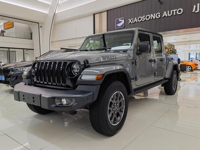 Gladiator 2022 3.6L Advance Edition