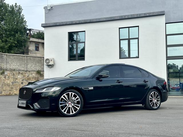 Jaguar XFL 2024 2.0T P250 two-wheel drive Exclusive Deluxe Edition