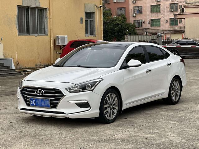 Mito 2017 1.8L Auto Premium DLX State V