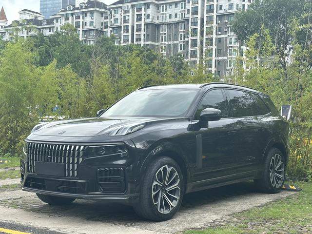 Lynk & Co. 09 EM-P 2023 EM-P 2.0 TD Voyage Edition Six-seater PM