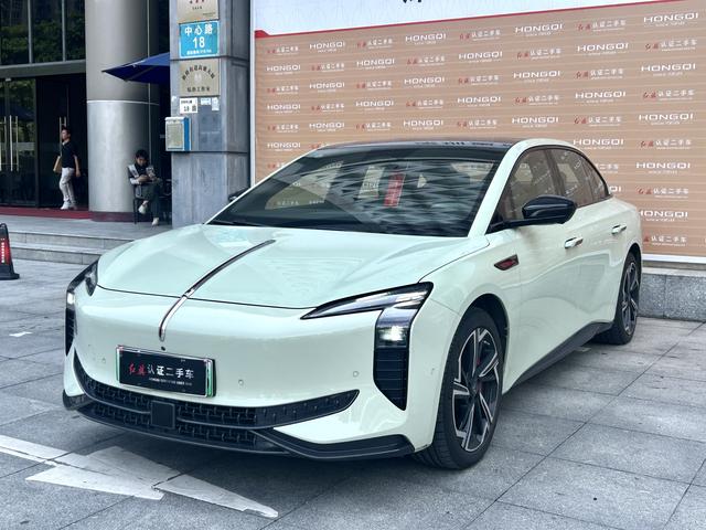 Hongqi EH7 2024 model 760 Pro+ four-wheel drive version