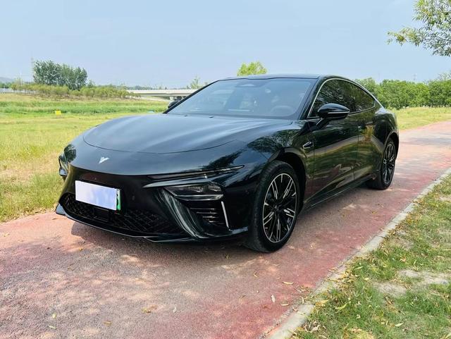 Nezha S 2024 model facelift and increased program 1060 version
