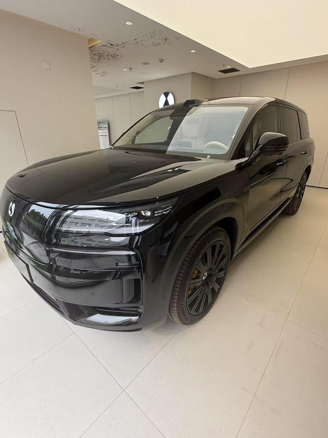 Denza N9 DM 2025 Premium Type