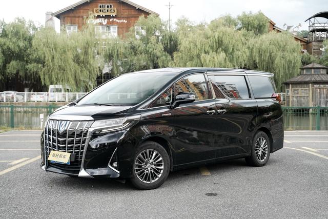 Elfa 2019 Twin Engine 2.5L Premium Edition