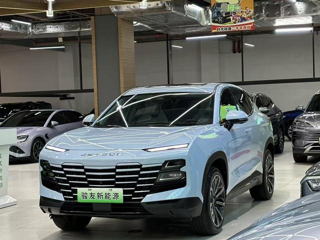 Jietu Dasheng i-DM 2022 1.5T DHT Lightning 02