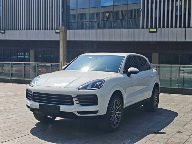 Cayenne E-Hybrid 2022 Cayenne E-Hybrid 2.0T Platinum Edition