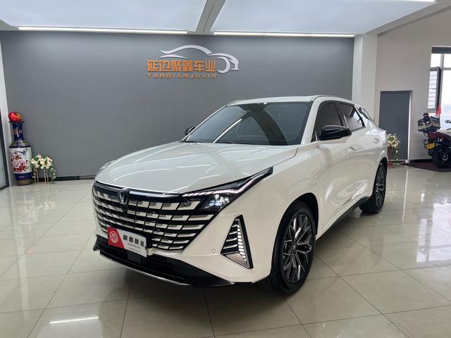 Changan UNI-Z 2025 1.5T DCT Premium Type