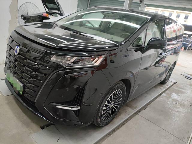 Denza D9 DM 2022 970 four-wheel drive flagship model