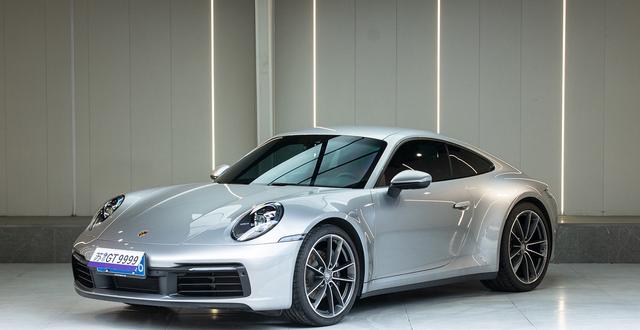 Porsche 911 2022 Carrera 3.0T
