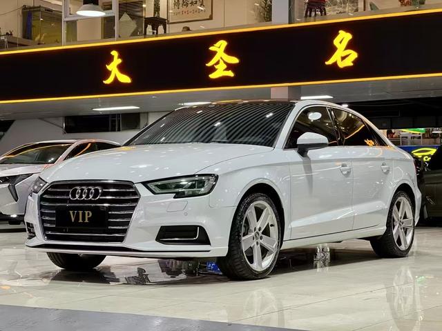 Audi A3 2020 Limousine 35 TFSI Style VI