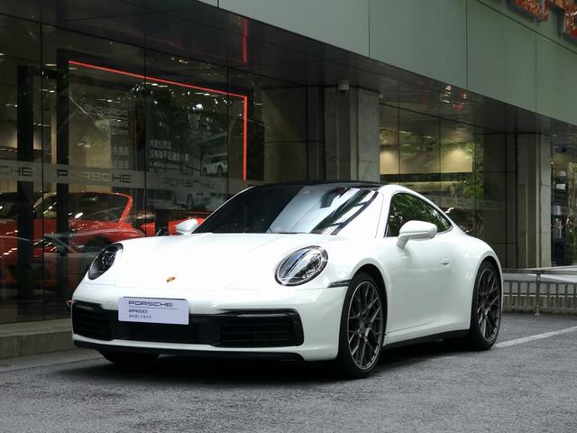 Porsche 911 2023 Carrera 4 3.0T