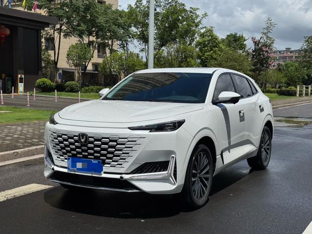 Changan UNI-K 2023 2.0T all-wheel drive Yuexiang type