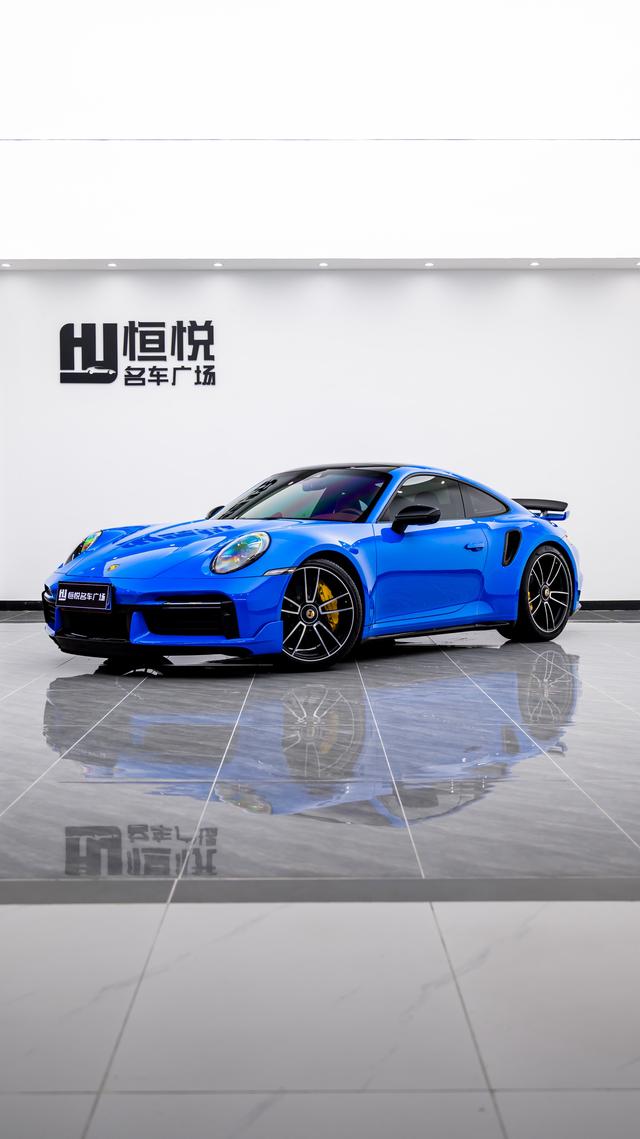 Porsche 911 2022 Turbo S 3.7T