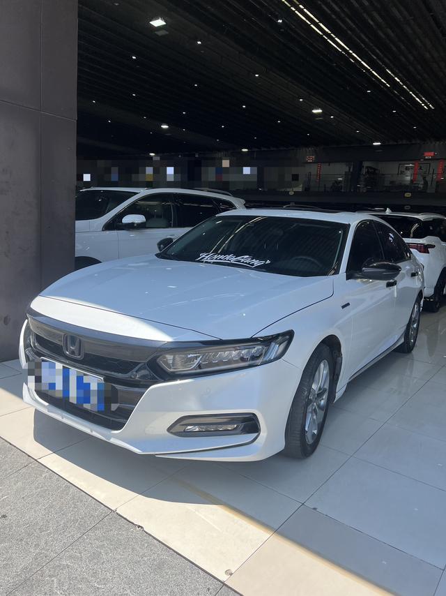 Accord 2021 260TURBO Luxury - Star Limited Edition
