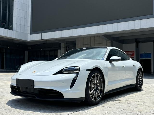 Taycan 2022 Modified Taycan