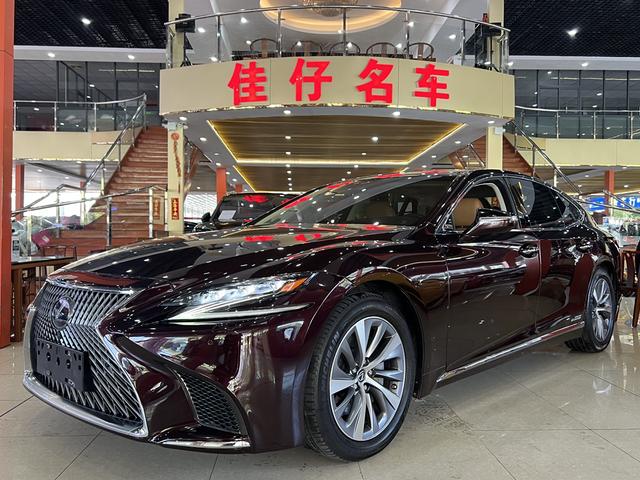 Lexus LS 2018 500h Excellence Edition State V