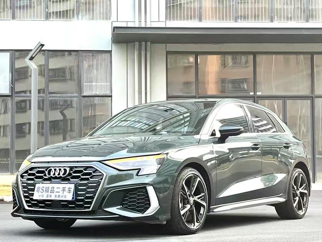 Audi A3 2021 Sportback 35 TFSI Fashion Sport