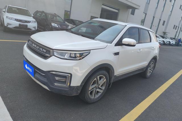 Changan CS55 2017 1.5T manual dazzling color type