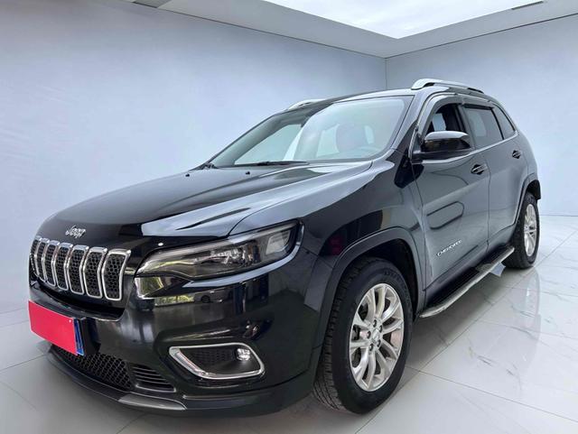 Free Light 2019 2.0L two-wheel drive premium edition Country VI