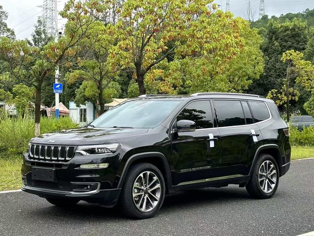 Grand Commander 2018 2.0T Four-wheel drive Yuexiang Edition Country VI